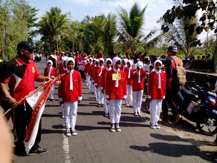GERAK JALAN INDAH HUT RI KE-71 PHBN 2016