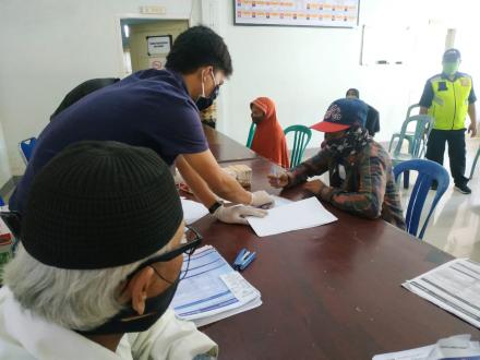 Pembagian Bantuan BPNT (+) Perluasan