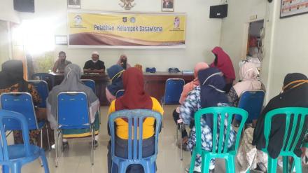 Pelatihan Kelompok Dasawisma